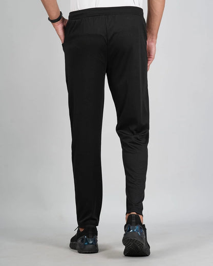 Men Solid Relax Fit Black Joggers with FickaPlus